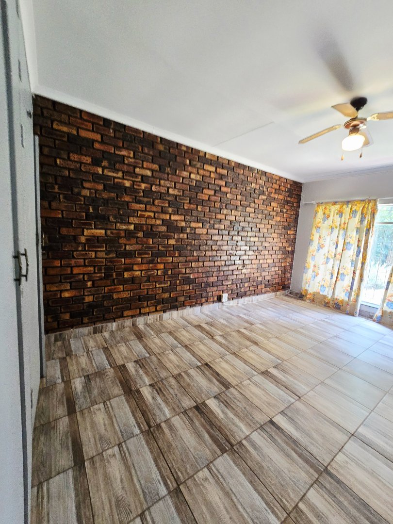 3 Bedroom Property for Sale in La Hoff North West